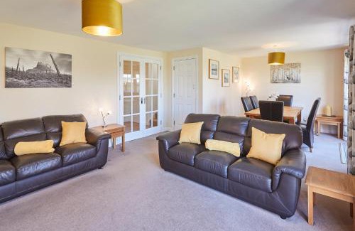 Beadnell House | Host & Stay - Driftwood