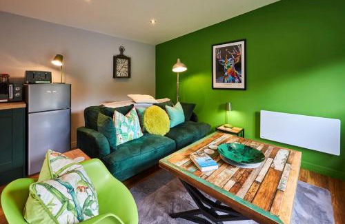 South Charlton Apartment | Host & Stay - Forest Green Lodge