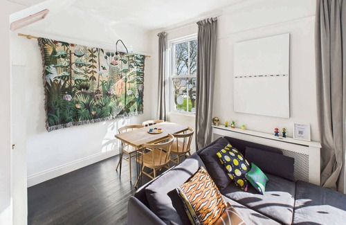 Saltburn-by-the-Sea Apartment | Host & Stay | The Artists Pad