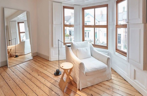 Saltburn-by-the-Sea House | Host & Stay | Emerald Residence