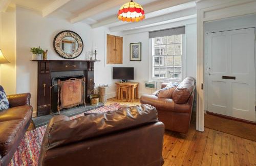 Staithes House | Host & Stay - Hampdon Cottage