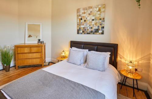 Skelton-in-Cleveland House | Host & Stay - High Street