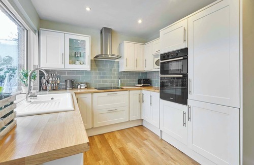 Amble House | Host & Stay | Hope Terrace