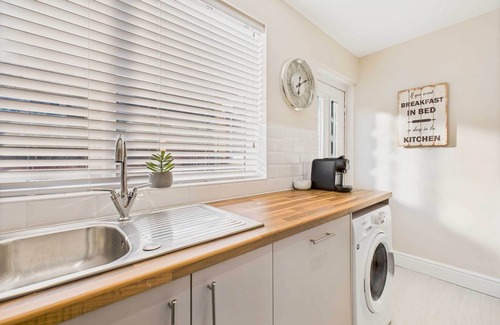 Durham House | Host & Stay | Jomor House