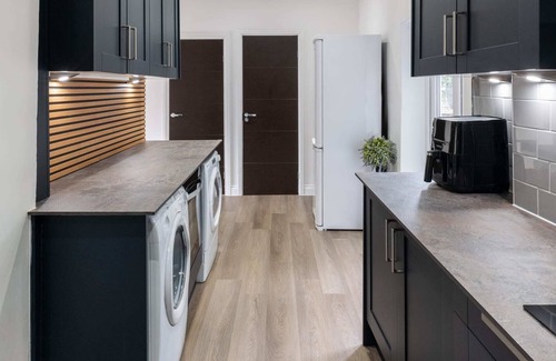 Manchester House | Host & Stay | Marguerita Road
