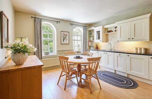 Middleton One Row House | Host & Stay | May Cottage