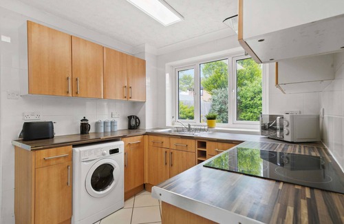 Milton Keynes House | Host & Stay | Stockenchurch