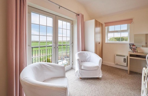 Bedlington Apartment | Host & Stay - The Paddock
