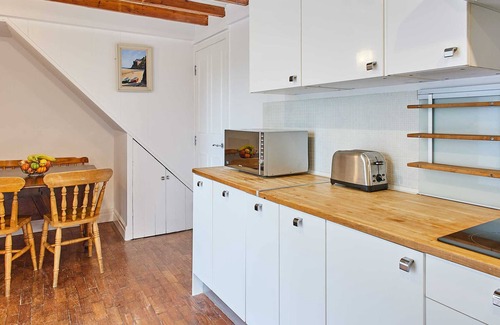 Trefor House | Host Stay Trefor Cottage