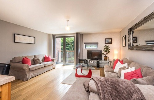 Liverpool City Centre Apartment | Host & Stay | York Place Apartment