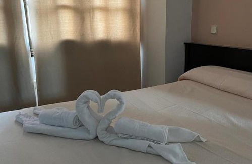 Brunete House | Hostal Asador Julian