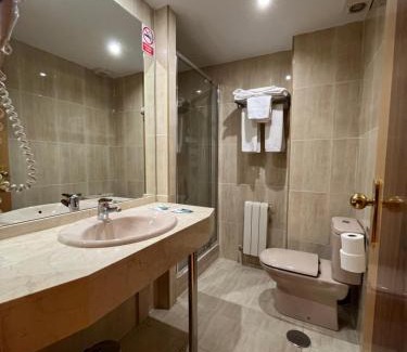 El Molar House | Hostal Azul