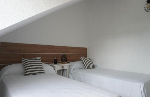 Galizano House | Hostal La Biela 43
