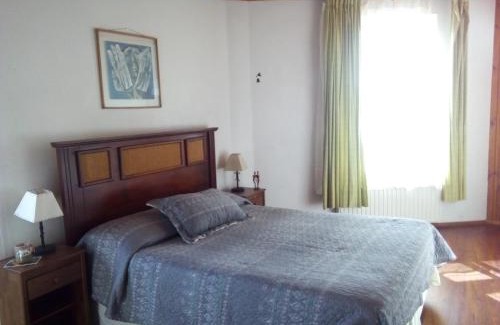 Playa Ancha Hotel | Hostal lala porteña vista al mar, baño privado y desayuno