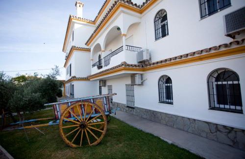 Zahora House | Hostal Los Pinos