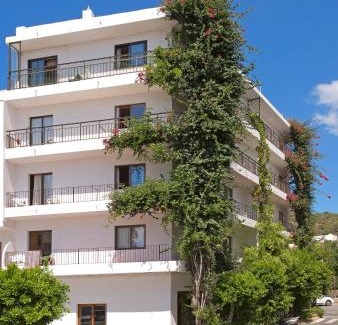 Sant Antoni de Portmany House | Hostal Manolita