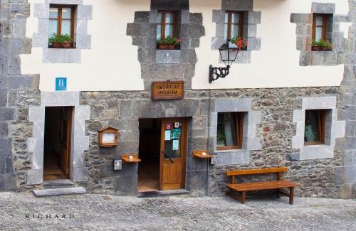 Leitza House | Hostal Musunzar