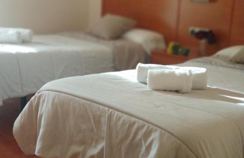 Villafria House | Hostal Restaurante Iruñako