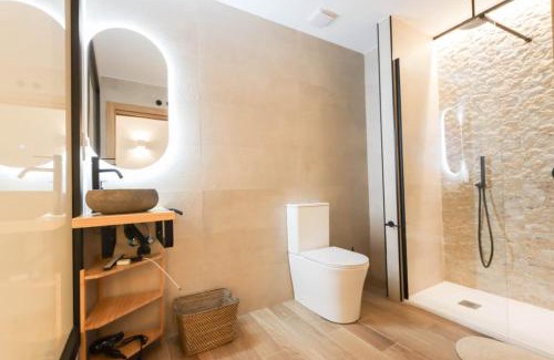 Jesus House | Hostal Roca 26