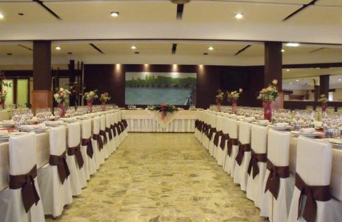 Santa Marina del Rey House | Hostal Salones Victoria