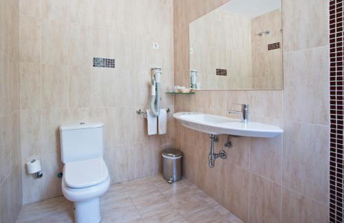 Paracuellos de Jarama House | Hostal T4
