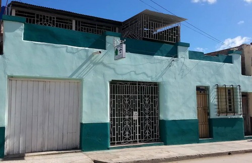 Holguin House | Hostal Villa Arenas