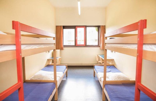 Assebroek Hostel | Hostel ∙ 8 guests