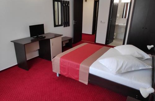 Caciulata Hostel | Hostel Caliman