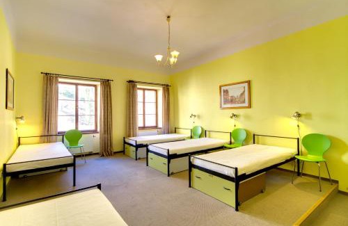 Hradcany Hostel | Hostel Little Quarter