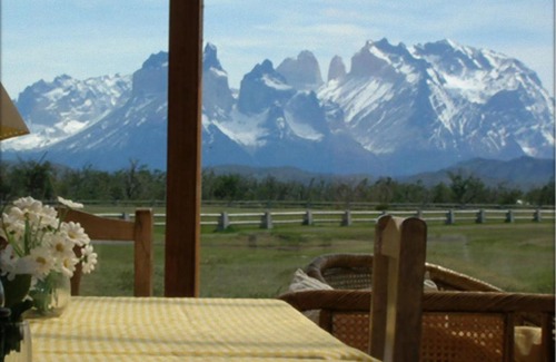 Torres Del Paine Hotel | Hosteria Lago del Toro