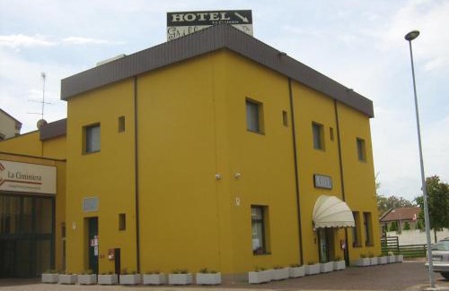 Ostiglia Hotel | Hostiliae Ciminiera Hotel