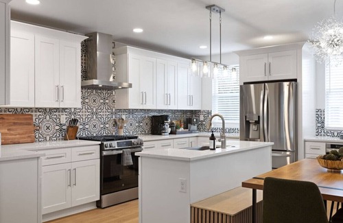 Central Northside House | Hot Tub | 5br | Parking | Deck | Amenities Galore!