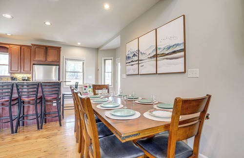 Mineral House | Hot Tub & Amenity Access: Lake Anna Retreat!