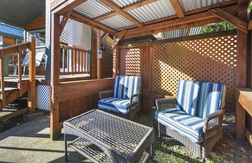 Union Cabin | Hot Tub Cabin #13