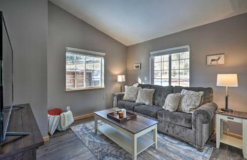 Rainbow Valley House | Hot Tub, Deck and Grill Mtn-View Divide Cabin