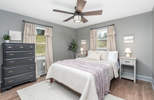 Wingina House | Hot Tub - Fire Pit - River - State Park - King Bed