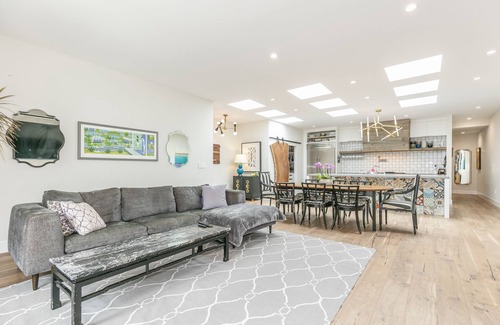 Outer Sunset House | ♥Hot Tub, Ocean Views, Chef's Ktchn, Parking, Steps to GGB, Beach, Train/Buses♥