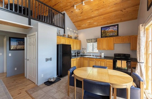 Pagosa Springs Cabin | Hot Tub, Secluded, Borders National Forest, New AC