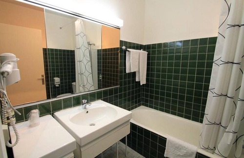 Saint-Priest Hotel | Hotel ∙ 1 bedroom ∙ 3 guests