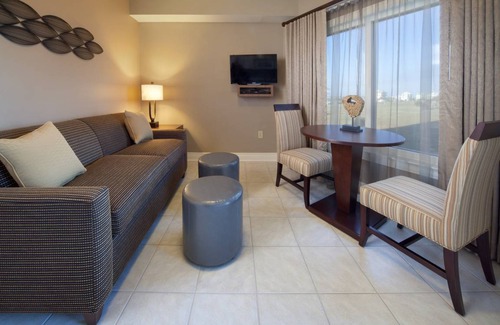 Beachside Village Hotel | Hotel ∙ 1 bedroom ∙ 2 guests