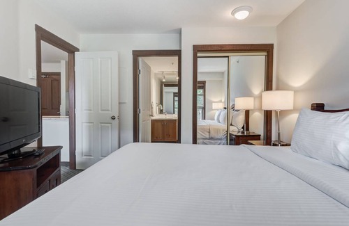 Upper Village Hotel | Hotel ∙ 2 bedrooms ∙ 6 guests