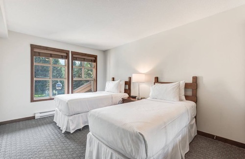 Upper Village Hotel | Hotel ∙ 2 bedrooms ∙ 6 guests