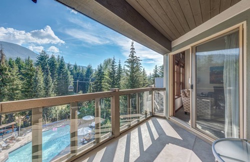 Upper Village Hotel | Hotel ∙ 2 bedrooms ∙ 6 guests