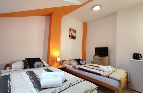 Jaromer Hotel | Hotel 28