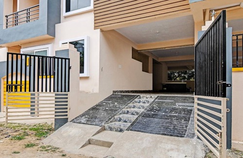 Brahmapur Hotel | Hotel ∙ 3 guests