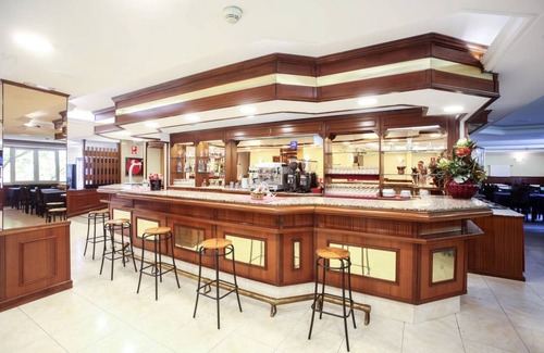 Escaldes-Engordany Hotel | Hotel ∙ 4 guests
