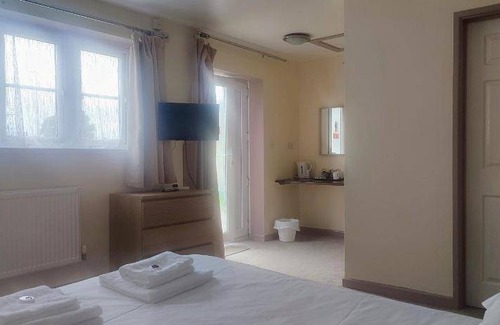 Barry Hotel | Hotel ∙ 4 guests