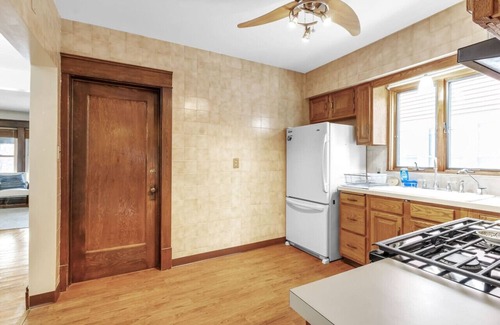 North Buffalo Apartment | Hotel 716 - Just off Hertel Ave