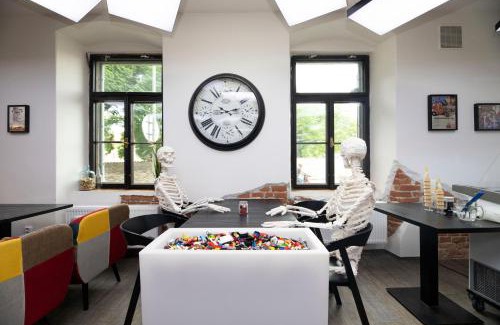 Kolin 2 Hotel | Hotel a Museum of Bricks