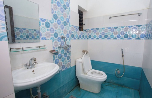 Lumbini Hotel | Hotel Aadarsha Inn